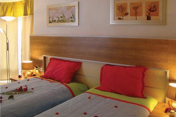 Tuana Hotel Atakum Quarto foto
